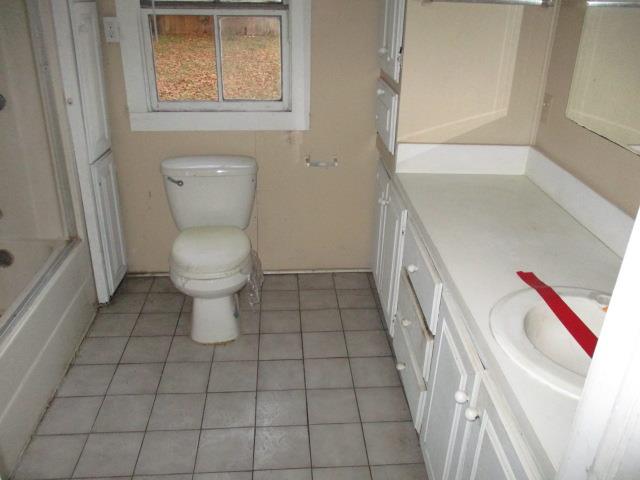 816 Main StJeanerette, LA, 70544Iberia County