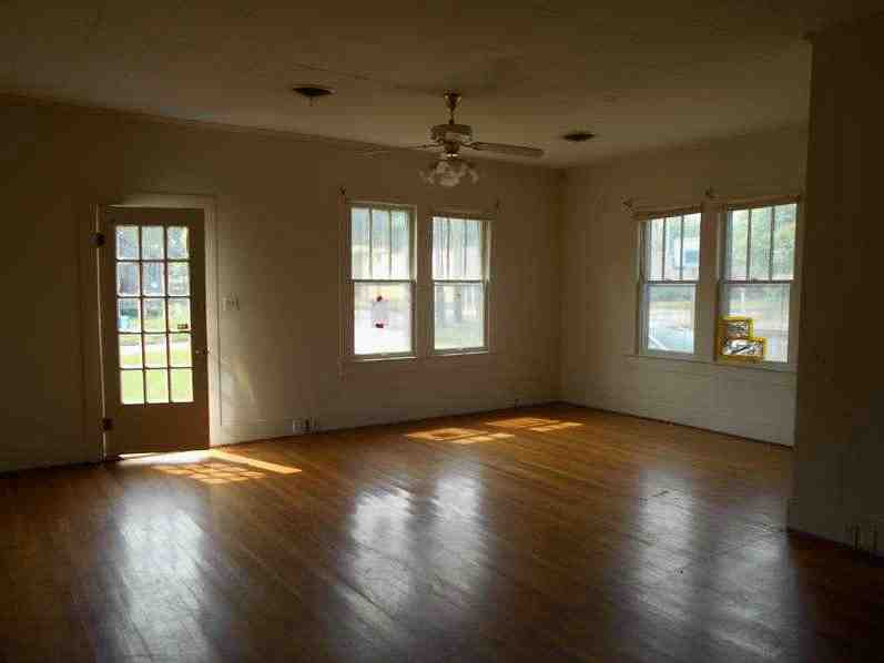 530 Rice LnOpelousas, LA, 70570Saint Landry County