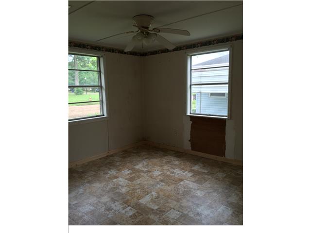 1029 Azalea StOpelousas, LA, 70570Saint Landry County
