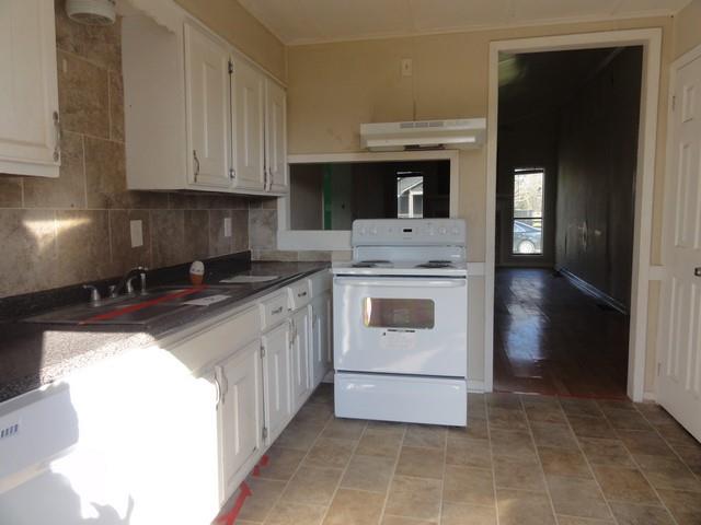 119 La Rue RougeScott, LA, 70583Lafayette County