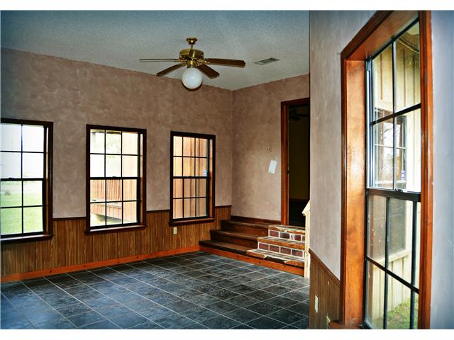 24010 Brian StDenham Springs, LA, 70726Livingston County