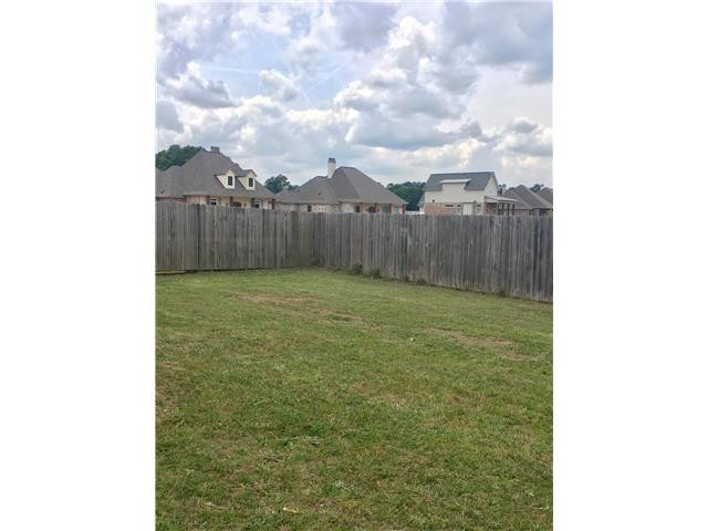32443 Lake Point BlvdDenham Springs, LA, 70726Livingston County