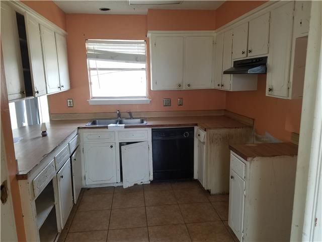 9220 Baronne DrBaton Rouge, LA, 70810East Baton Rouge County
