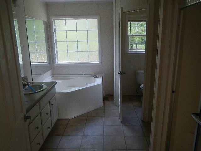 8406 N Woodlands TrlGreenwood, LA, 71033Caddo County
