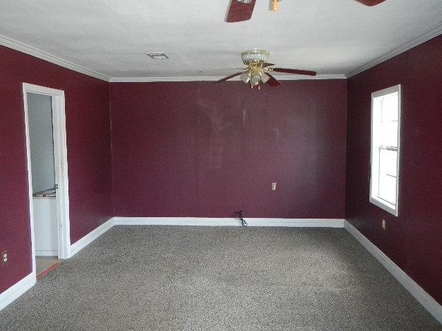 812 S Pecan StVivian, LA, 71082Caddo County