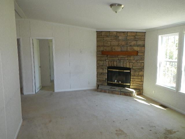 412 Memory LnVivian, LA, 71082Caddo County