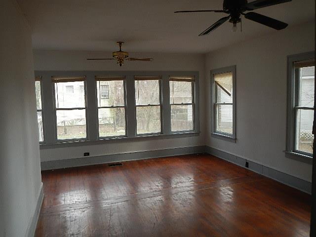 3129 Woodlawn AveShreveport, LA, 71105Caddo County