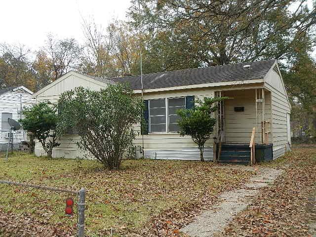 626 W 75th StShreveport, LA, 71106Caddo County