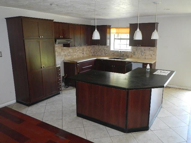 7562 Whistler DrShreveport, LA, 71107Caddo County