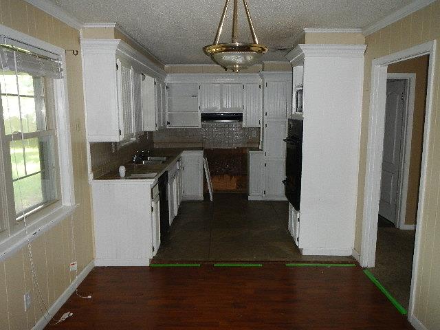2949 Frostwood DrShreveport, LA, 71108Caddo County