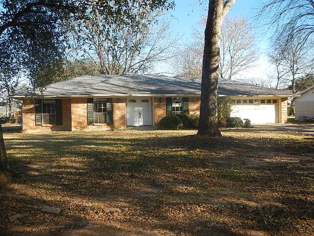 108 Lancashire DrBossier City, LA, 71111Bossier County