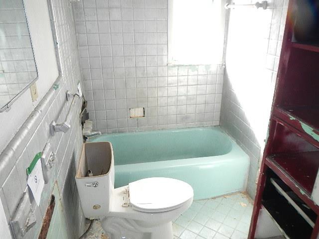 1621 Patricia DrBossier City, LA, 71112Bossier County