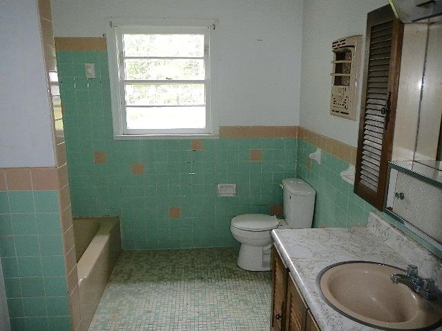 2423 Hoyer StBossier City, LA, 71112Bossier County