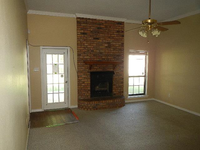 5703 Golden Meadows DrBossier City, LA, 71112Bossier County
