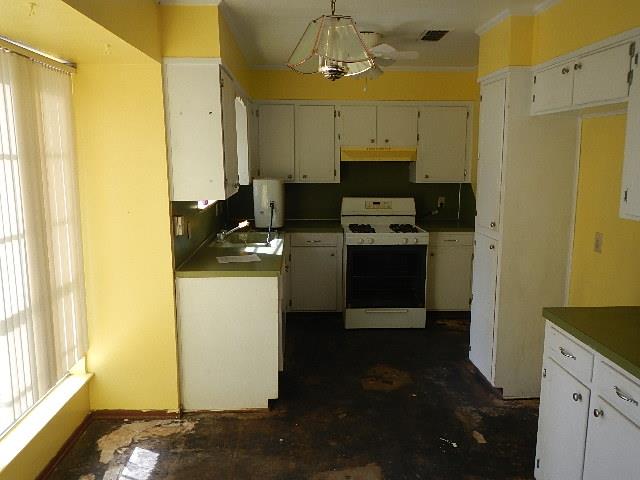 3001 Mackey LnShreveport, LA, 71118Caddo County