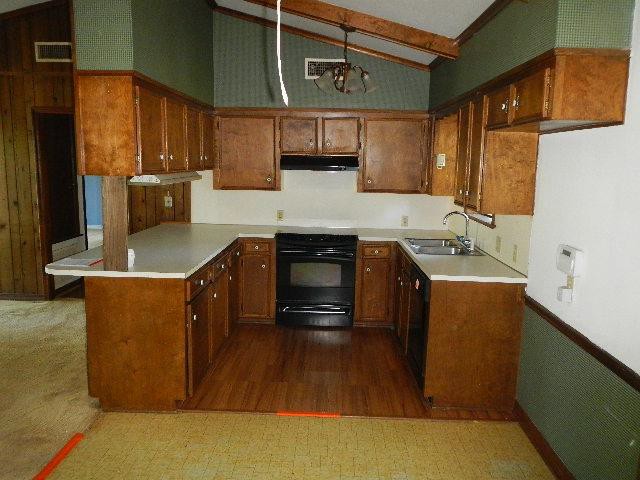 6103 Debbie StShreveport, LA, 71119Caddo County