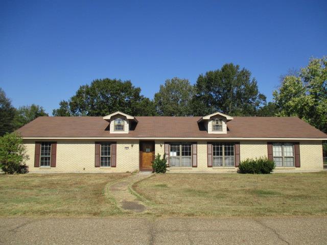 37 Fair Oaks DrMonroe, LA, 71203Ouachita County