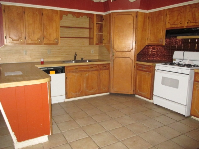 614 W Bontemps StMarksville, LA, 71351Avoyelles County