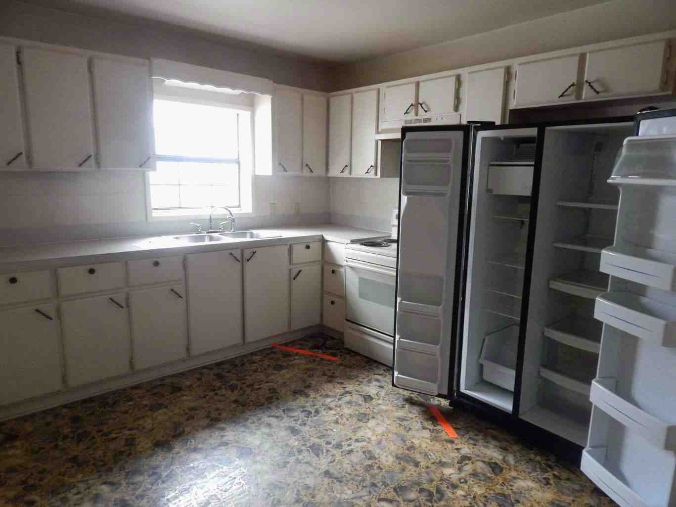 155 Mollie StMany, LA, 71449Sabine County