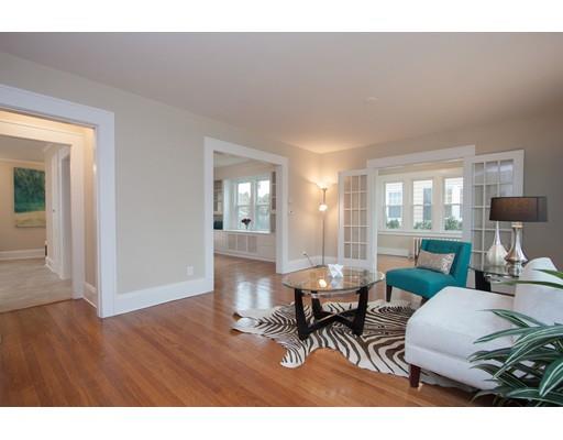 76 Reed St, Agawam, MA 01001