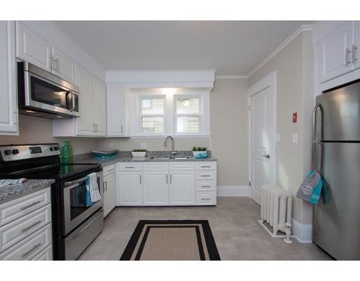 76 Reed St, Agawam, MA 01001