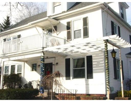 144 Maple St, Agawam, MA 01001