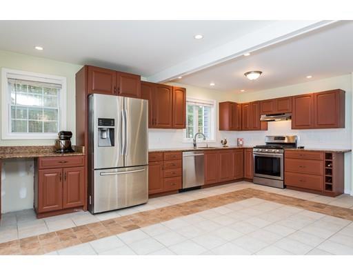 158 Stebbins St, Belchertown, MA 01007