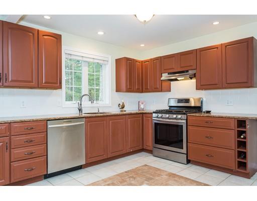 158 Stebbins St, Belchertown, MA 01007
