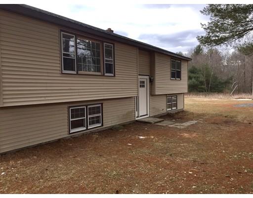 231 Michael Sears Rd, Belchertown, MA 01007
