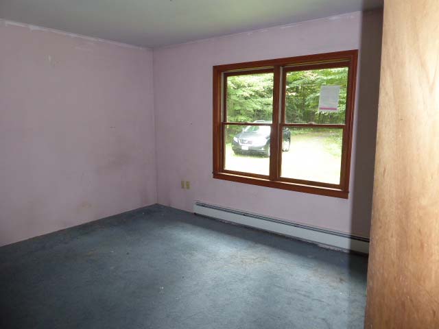 689 Skyline TrlChester, MA, 01011Hampden County