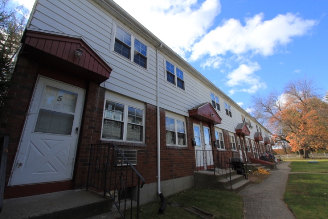 265-5 Chicopee StChicopee, MA, 01013Hampden County