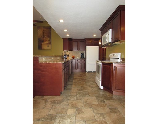 44 Grise Drive, Chicopee, MA 01020