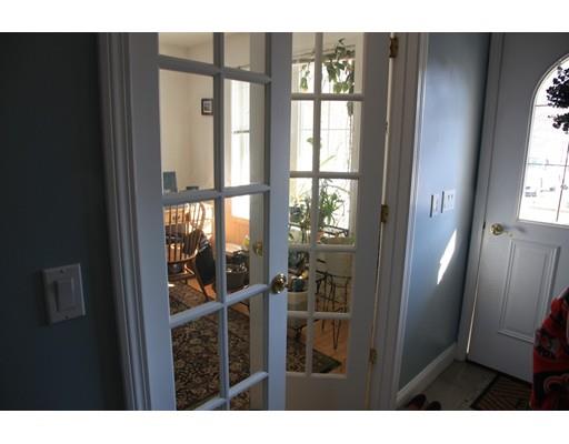 311 East St, Easthampton, MA 01027