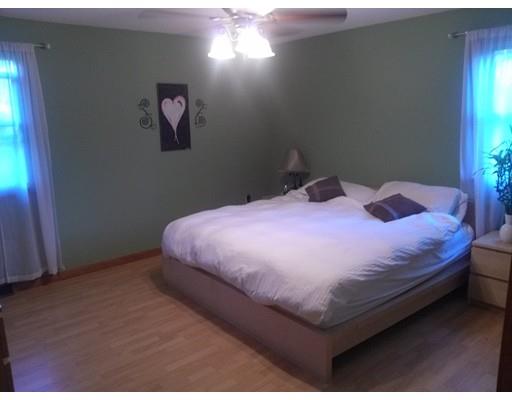 228 Braeburn Rd., East Longmeadow, MA 01028