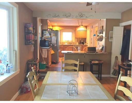 36 Forest Hills Rd, East Longmeadow, MA 01028