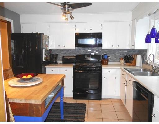 87 Glen Heather Lane, East Longmeadow, MA 01028