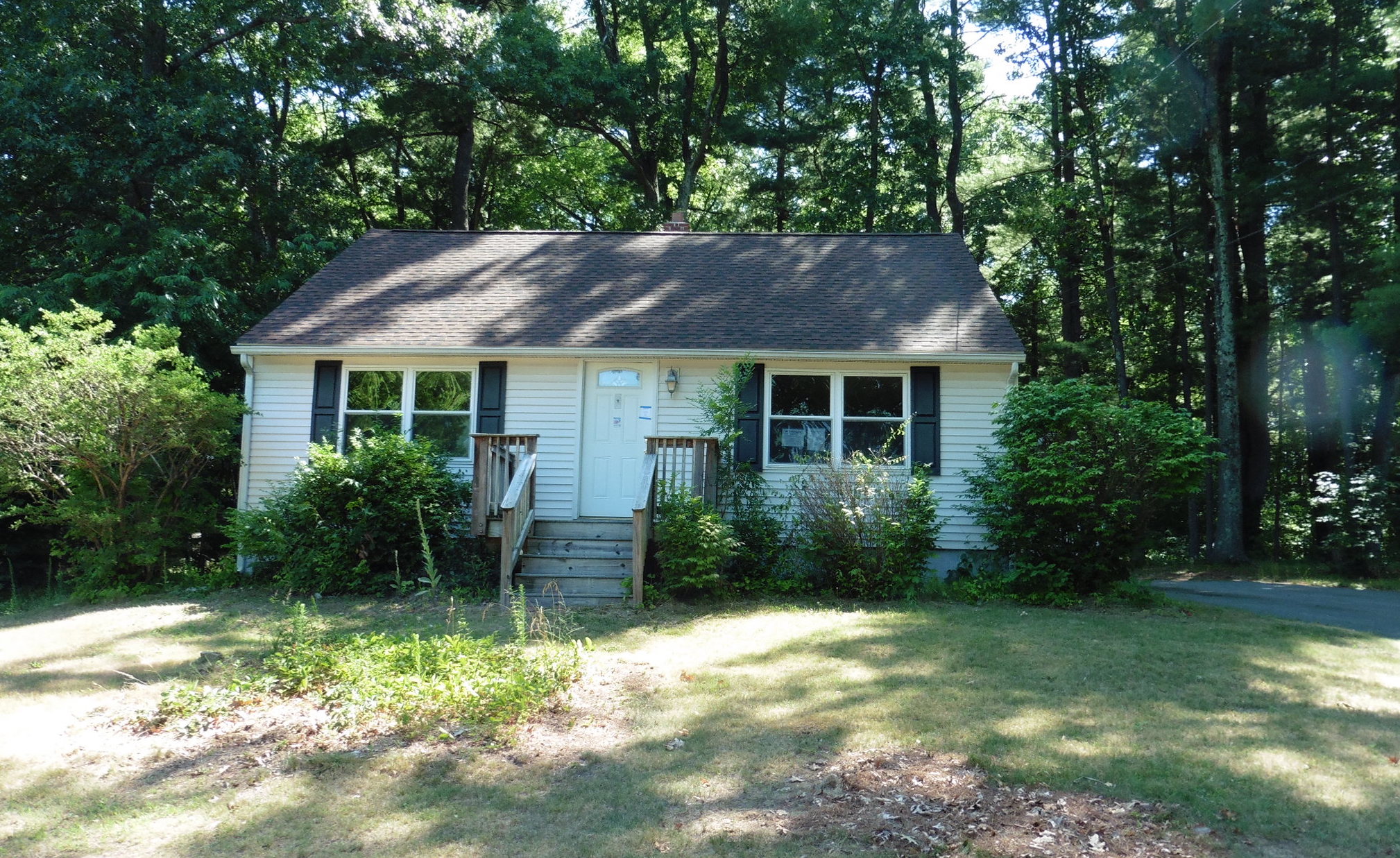 21 Redstone DrEast Longmeadow, MA, 01028Hampden County