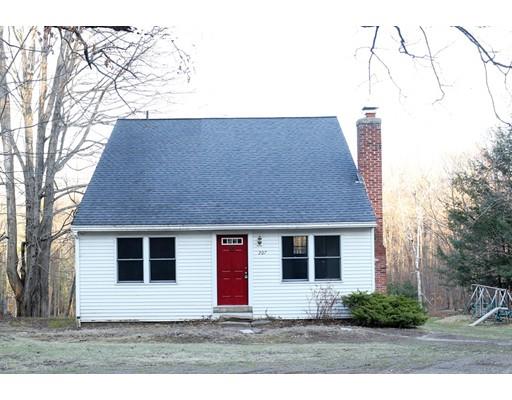 207 Chapin Rd, Hampden, MA 01036