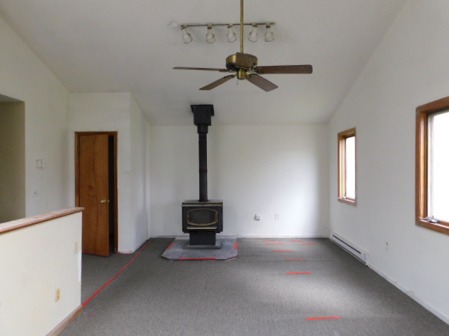 34 Knollwood CircleHolyoke, MA, 01040Hampden County