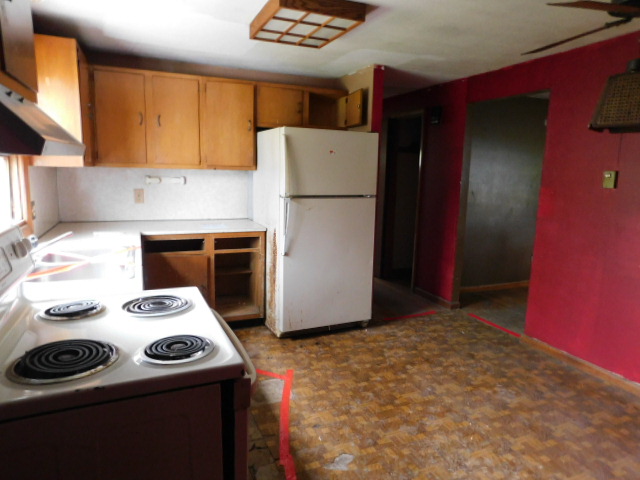 34 Knollwood CircleHolyoke, MA, 01040Hampden County