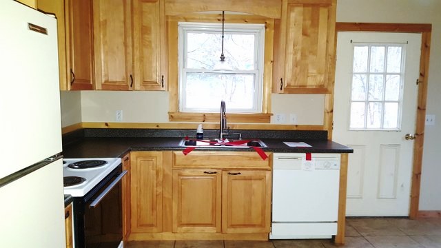 21 Goss Hill RdHuntington, MA, 01050Hampshire County