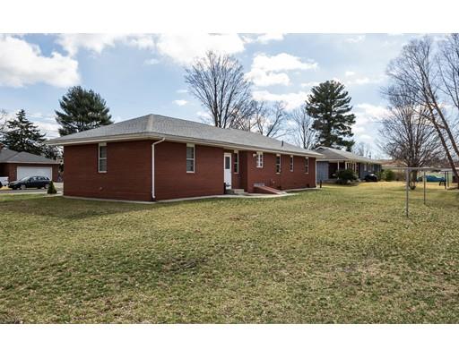 71 Williams St, Ludlow, MA 01056