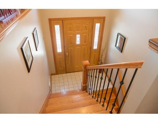 76 Pine St., Ludlow, MA 01056