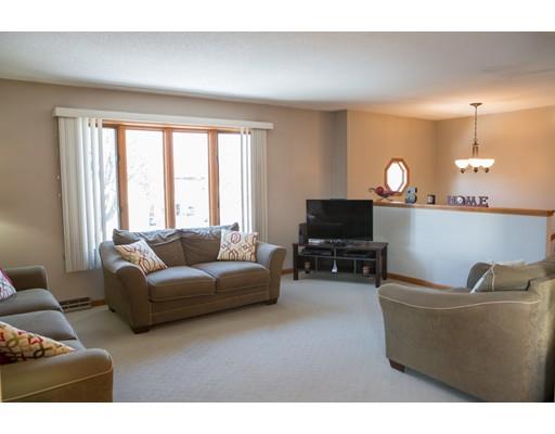 76 Pine St., Ludlow, MA 01056