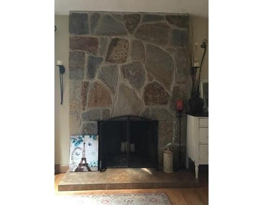 130 Loopley St, Ludlow, MA 01056