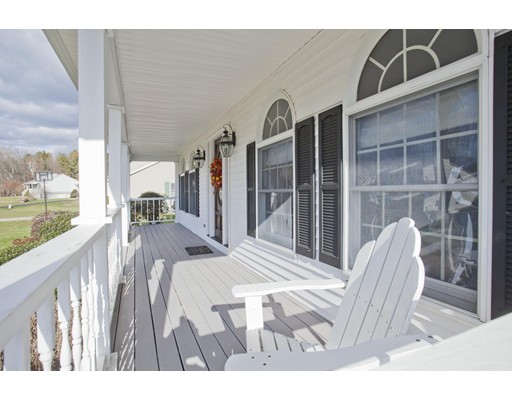152 Edison Dr, Ludlow, MA 01056