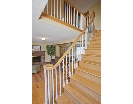 152 Edison Dr, Ludlow, MA 01056