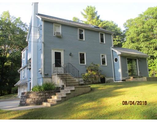 51 Parmenter Rd, Oakham, MA 01068