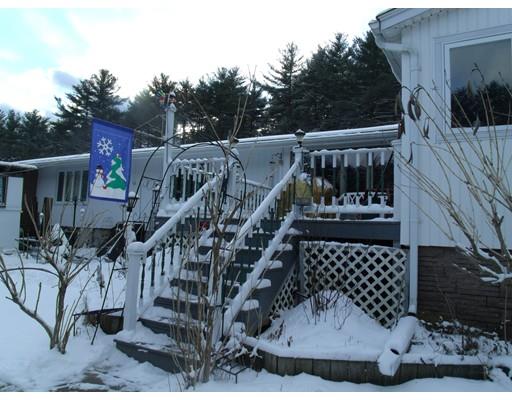 172 Flynt St, Palmer, MA 01069