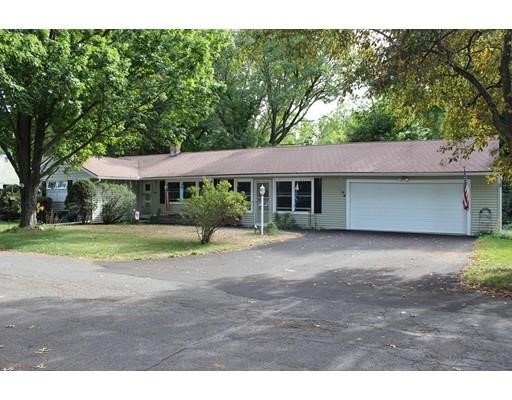 14 Camden St, South Hadley, MA 01075